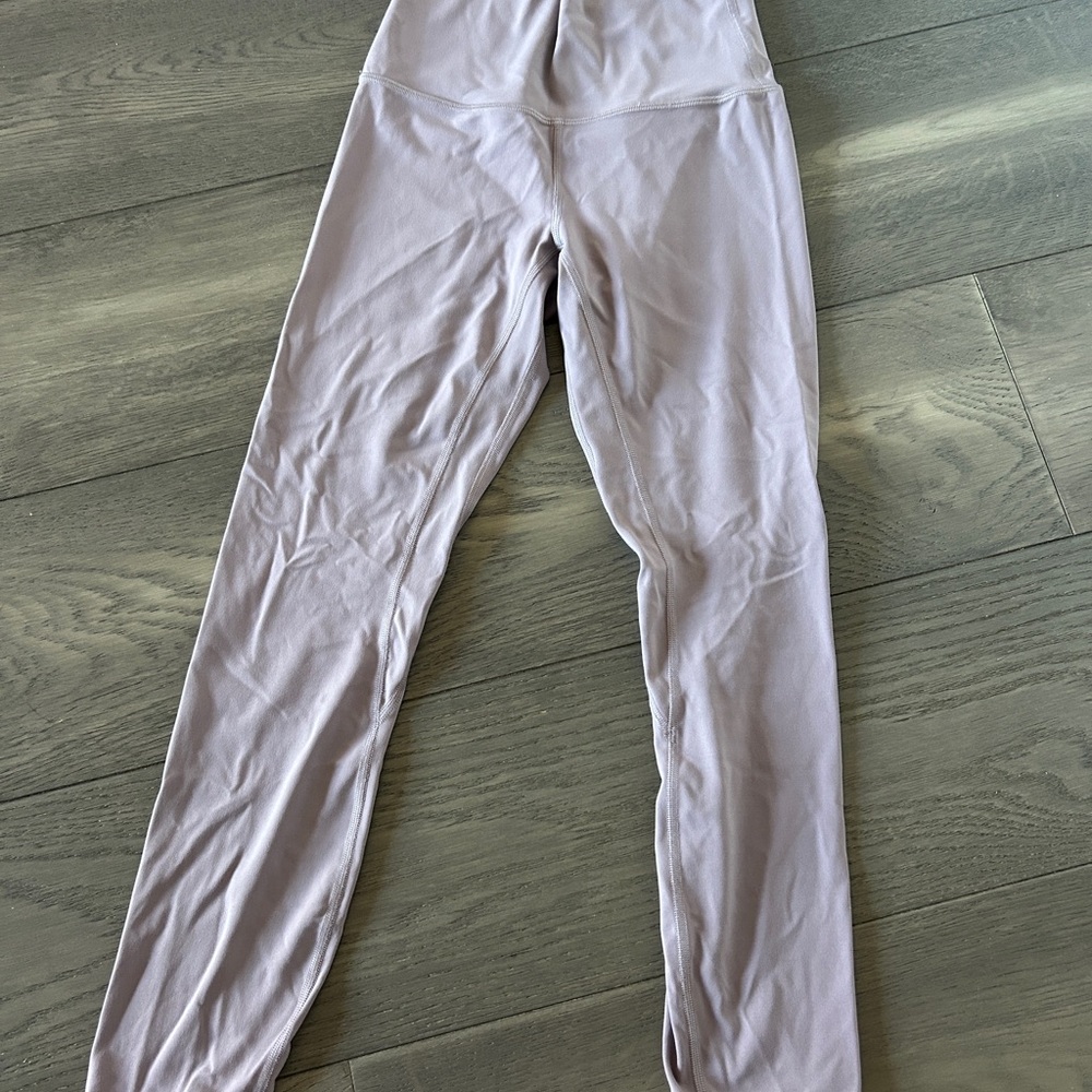 Lululemon Lavender Leggings Size 4